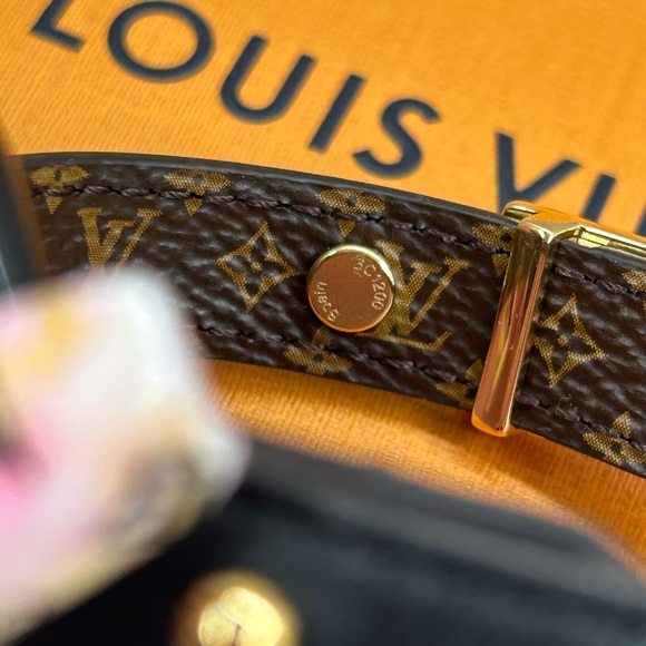 🔥Louis Vuitton•Dauphine Adjustable Bracelet - Picture 7 of 7